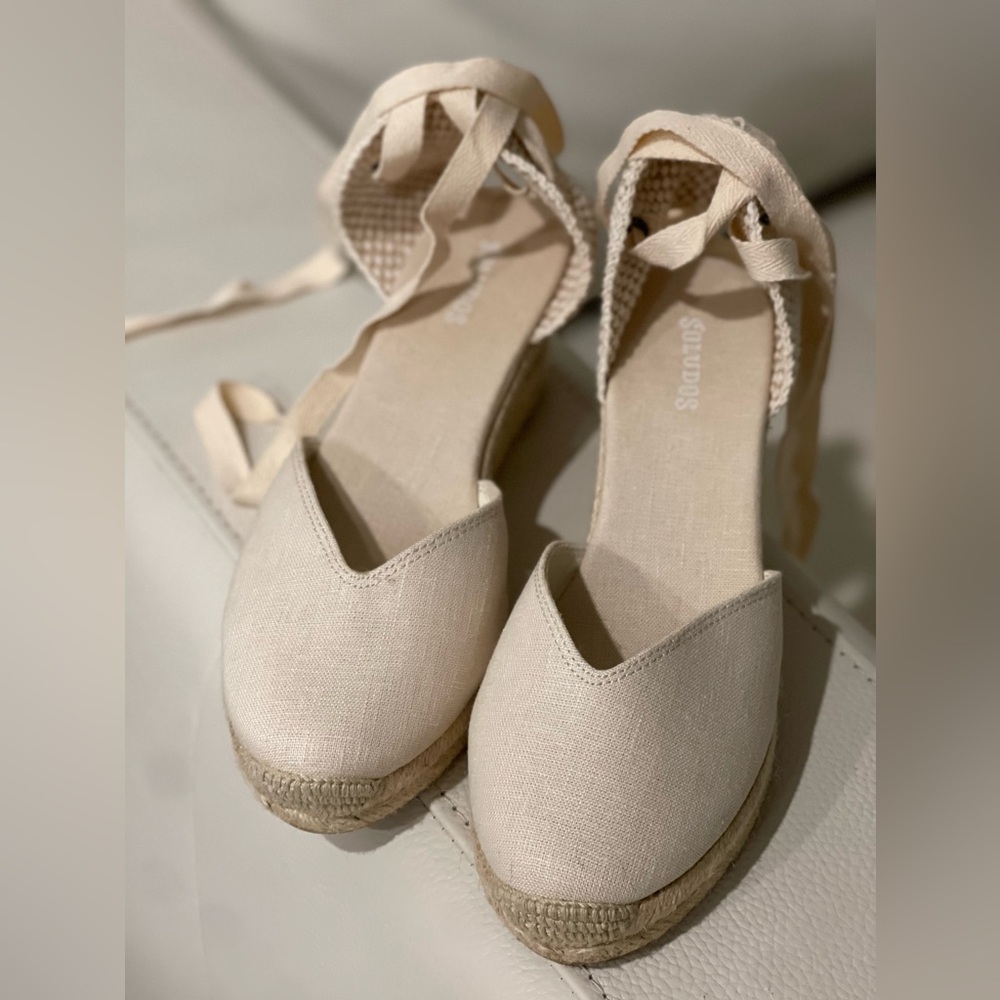 Soludos wedges. Ivory. Size 6.5